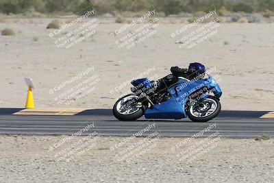 media/Nov-01-2025-CVMA (Sat) [[fc0f7531b8]]/Race 4-500-400-350 Supersport/